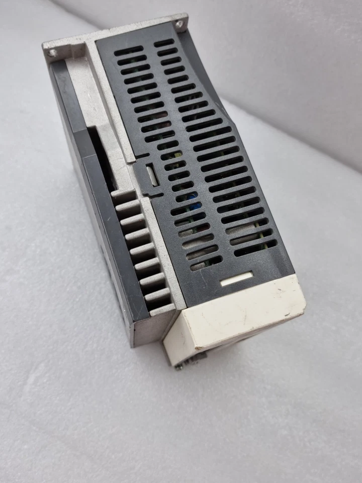 Schneider Electric LXM23DU10M3X Lexium 23 1.0 kW AC Servo Drive (Used Working)